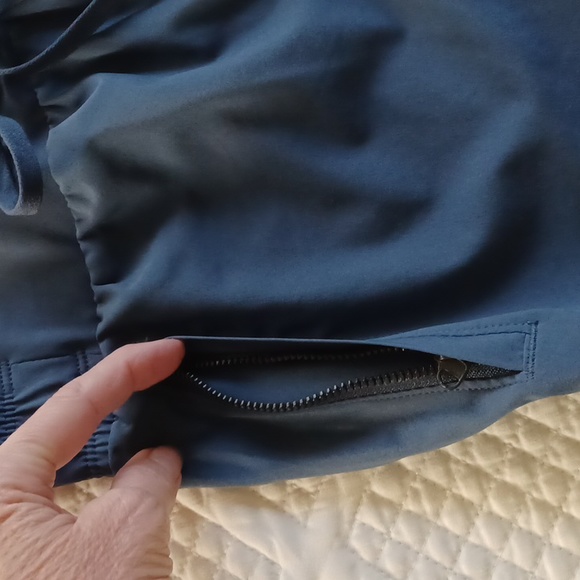 CALIA TrueLight Mid-Rise Bermuda Shorts - NWT - Picture 6 of 13